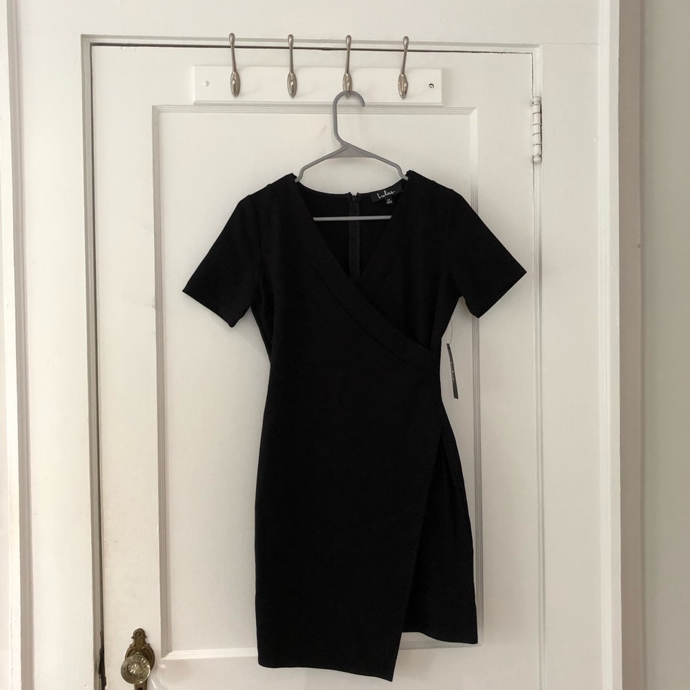 Lulus Black short-sleeved Wrap Dress